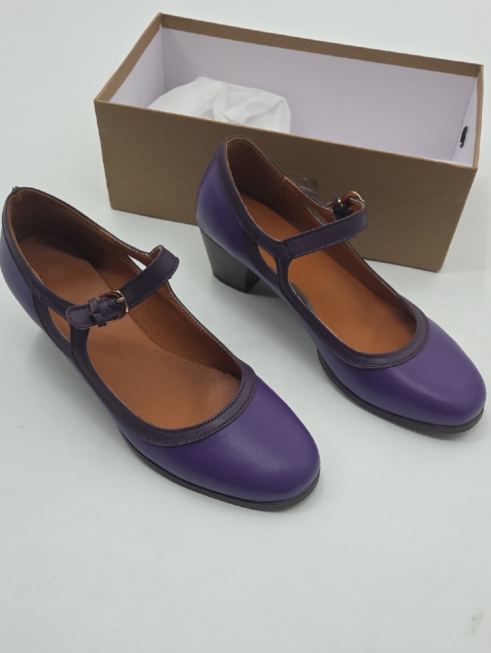 Women’s Retro Purple Mary Jane Heels - Picture 7 of 16